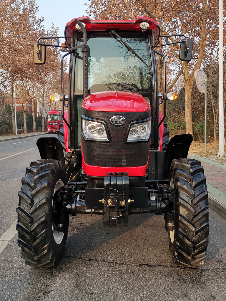 Tractor agricol nou 106 CP cu Încărcător Frontal